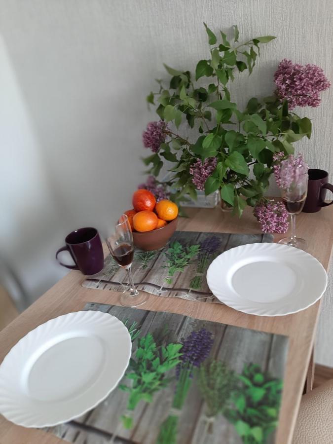 1 Комнатная На Позняках Appartement Kiev Buitenkant foto